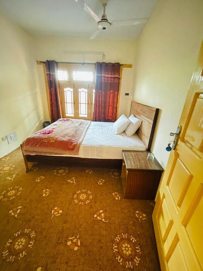 ホテル Laal Haveli スカルドゥ エクステリア 写真